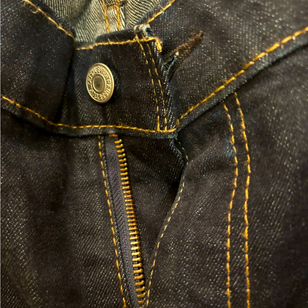 Levi’s - Picture 8 of 9
